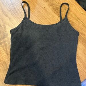 Beyond yoga dark grey heather crop top. In good condition